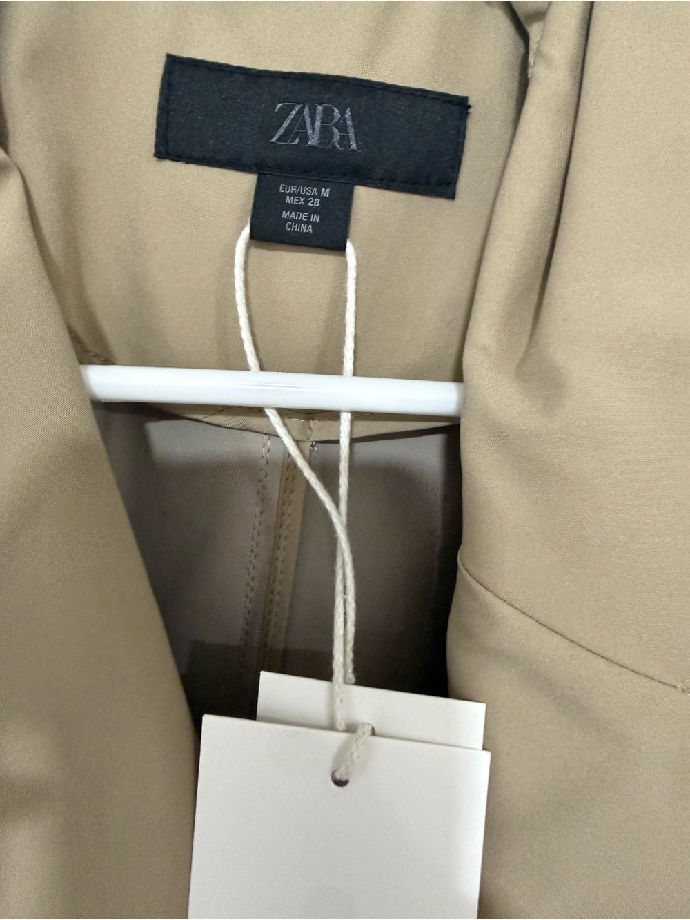 Zara Khaki Trench Coat with Black Buttons - Picture 4 of 9